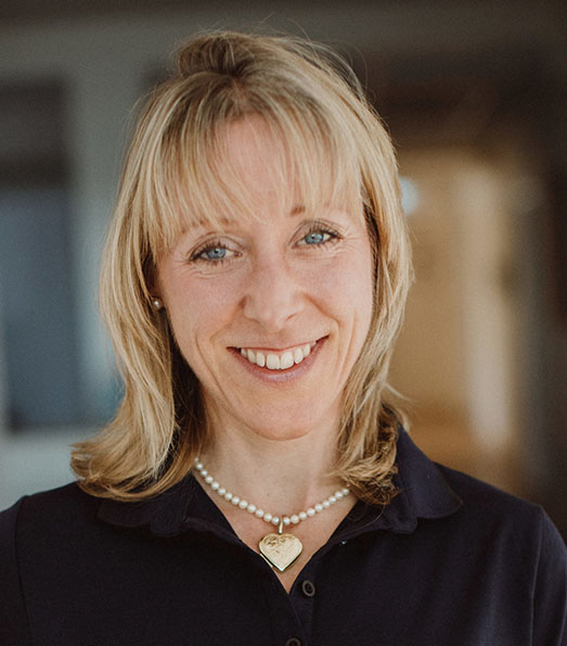 Dr. Katharina Föry