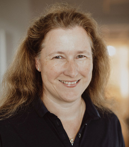 Dr. Patricia Kübek